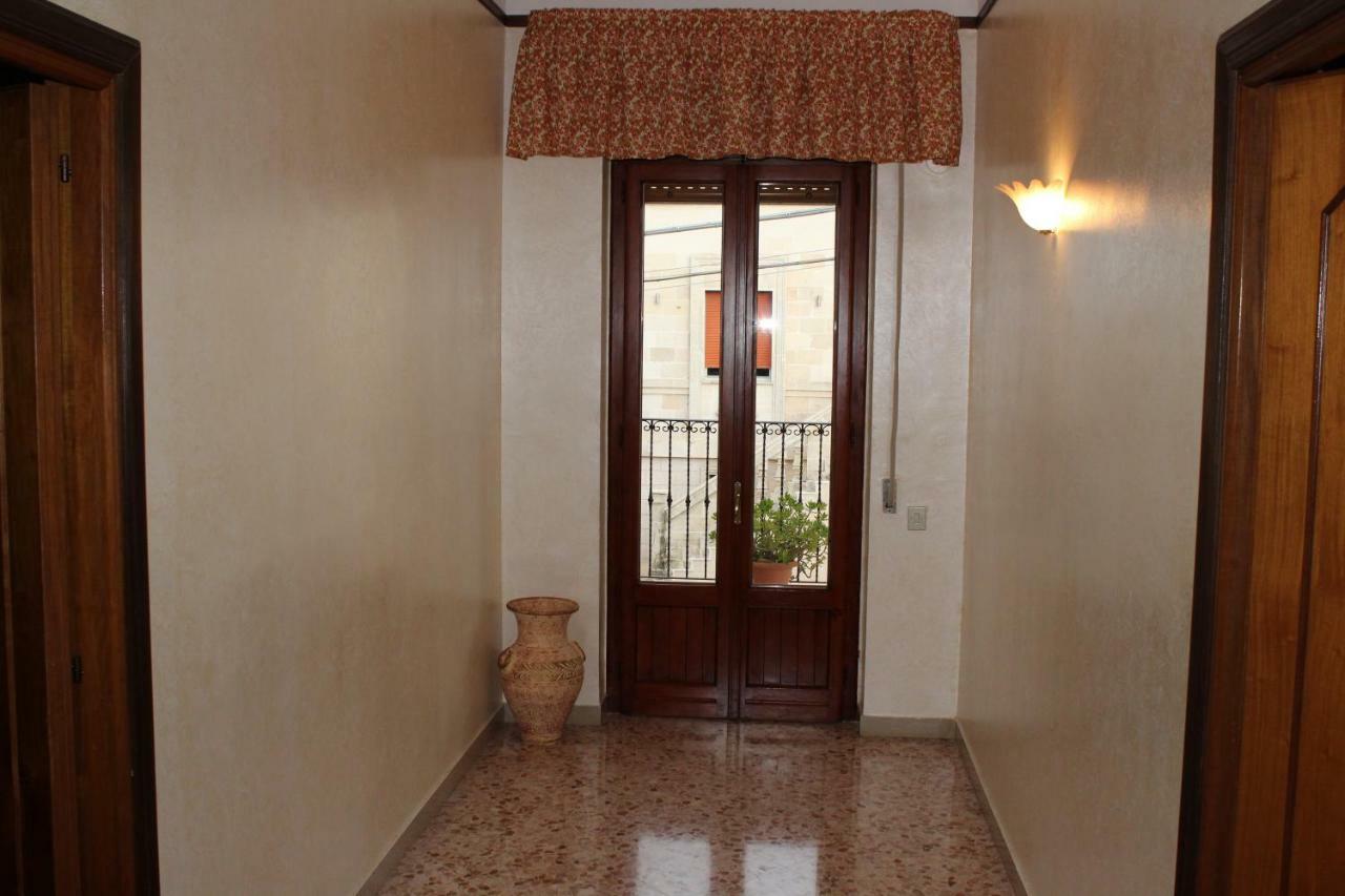 Antico Borgo Villa Monacizzo Esterno foto