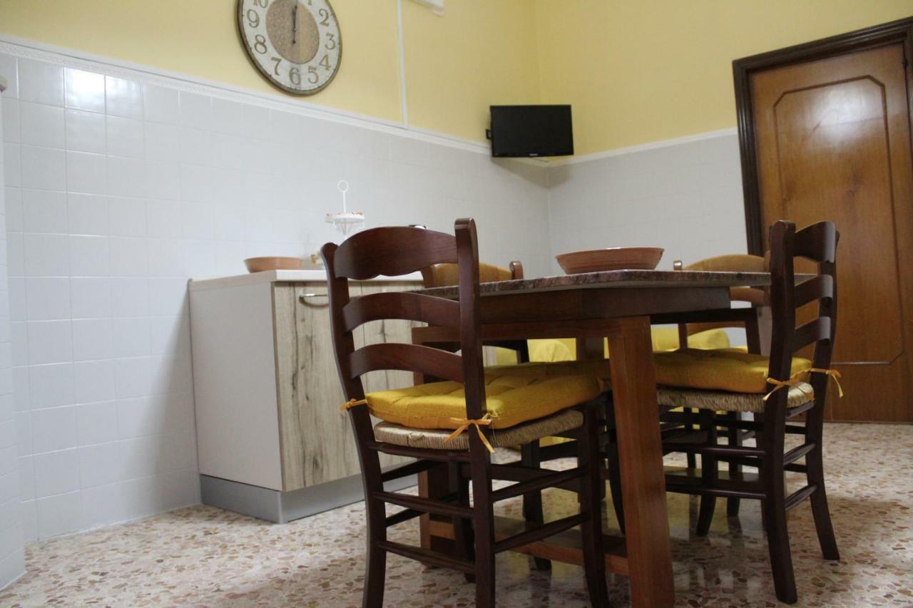 Antico Borgo Villa Monacizzo Esterno foto